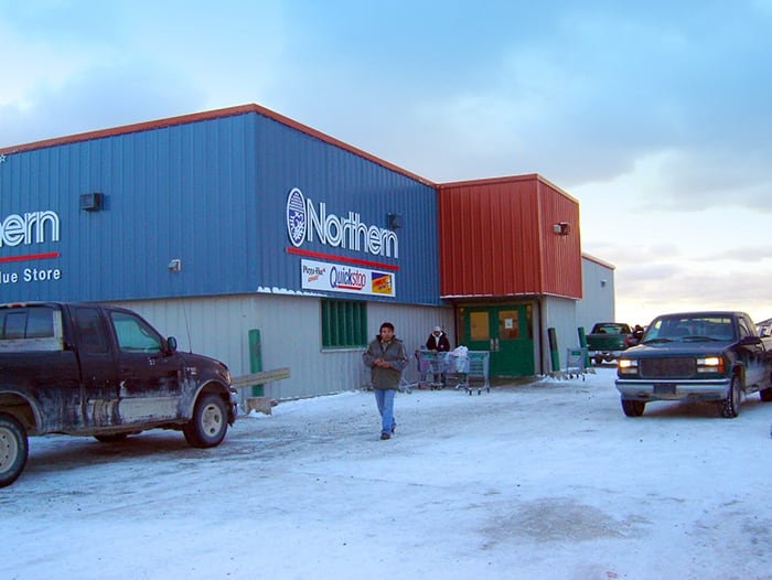 Attawapiskat Store Front.jpg (313 KB)